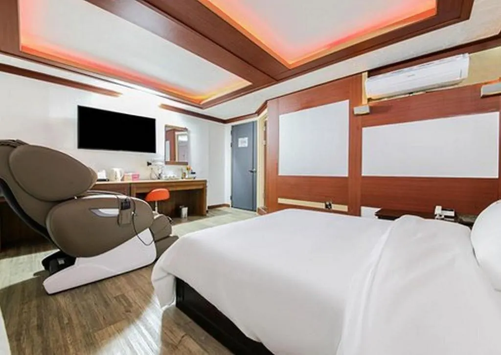 Goodstay Hotel I Inczhon Motel